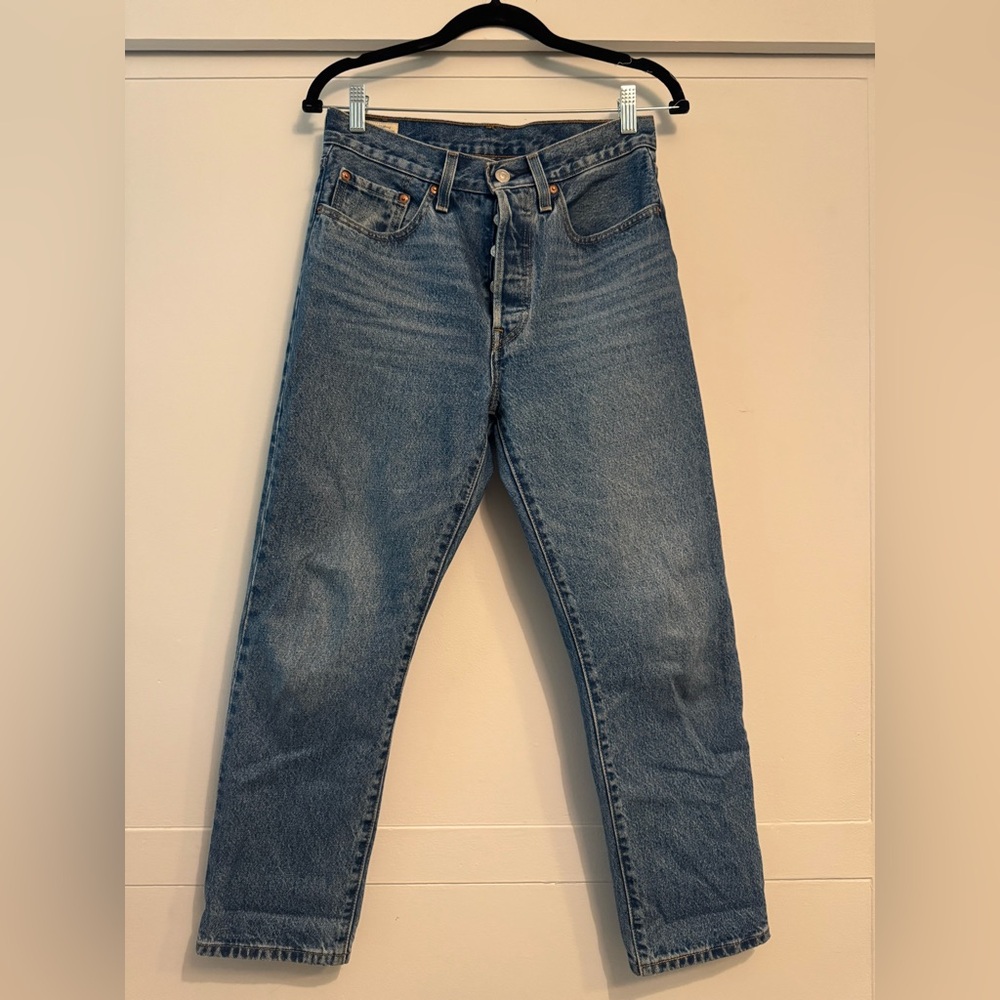 Levi’s 501 blue denim Jean size 25